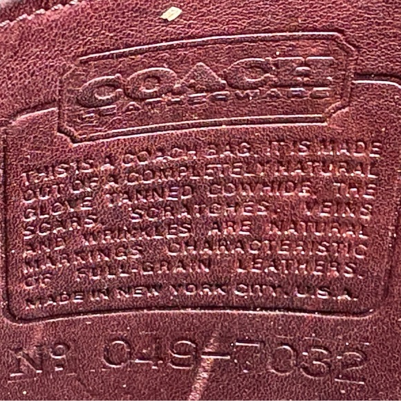 Vintage Coach Legacy Crossbody Maroon Smooth Leather - Picture 10 of 14